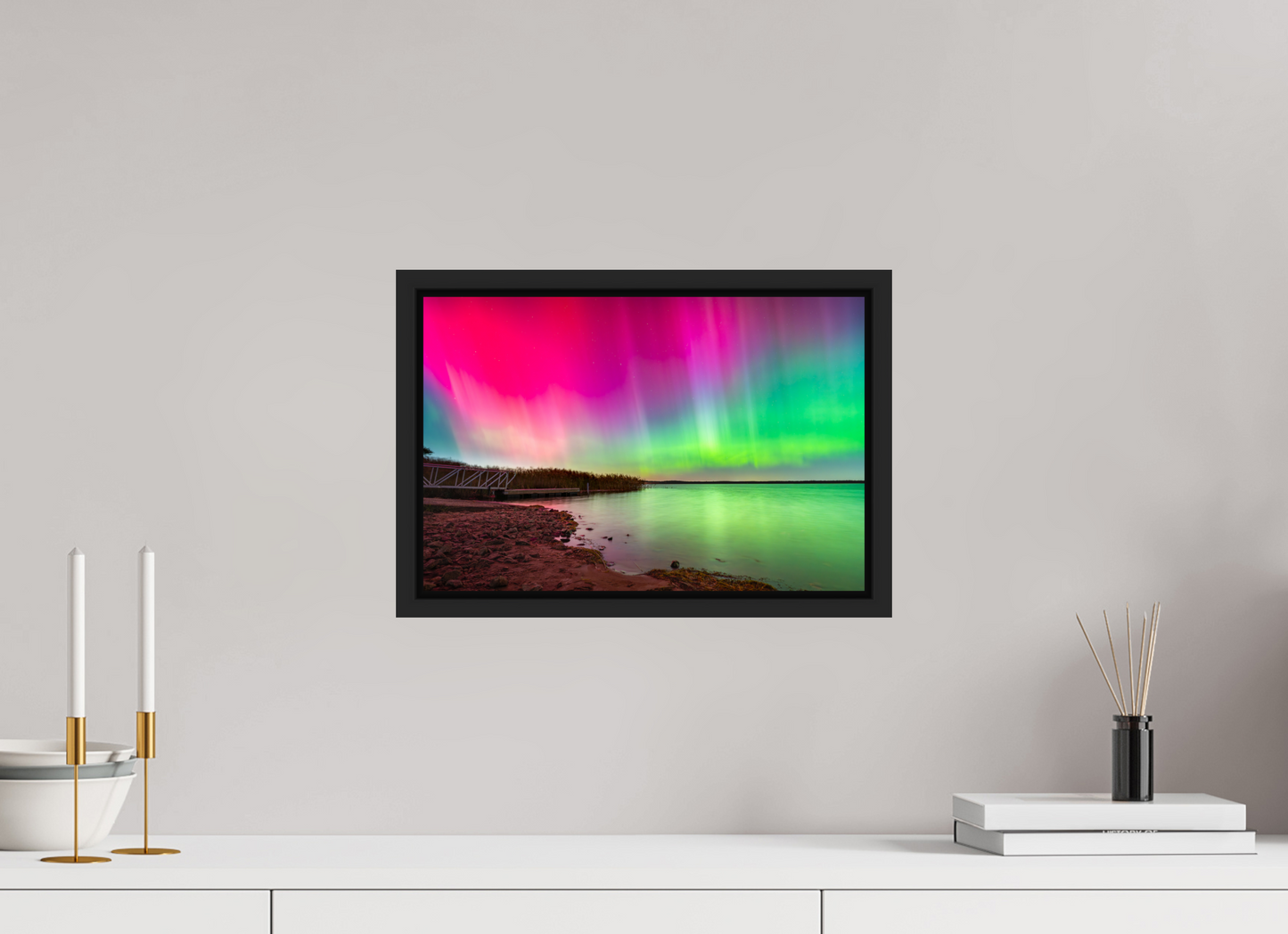 15 x 10″, ChromaLuxe HD Metal Print with Black Wood Floater Frame Aurora Borealis Over Wordens Pond
