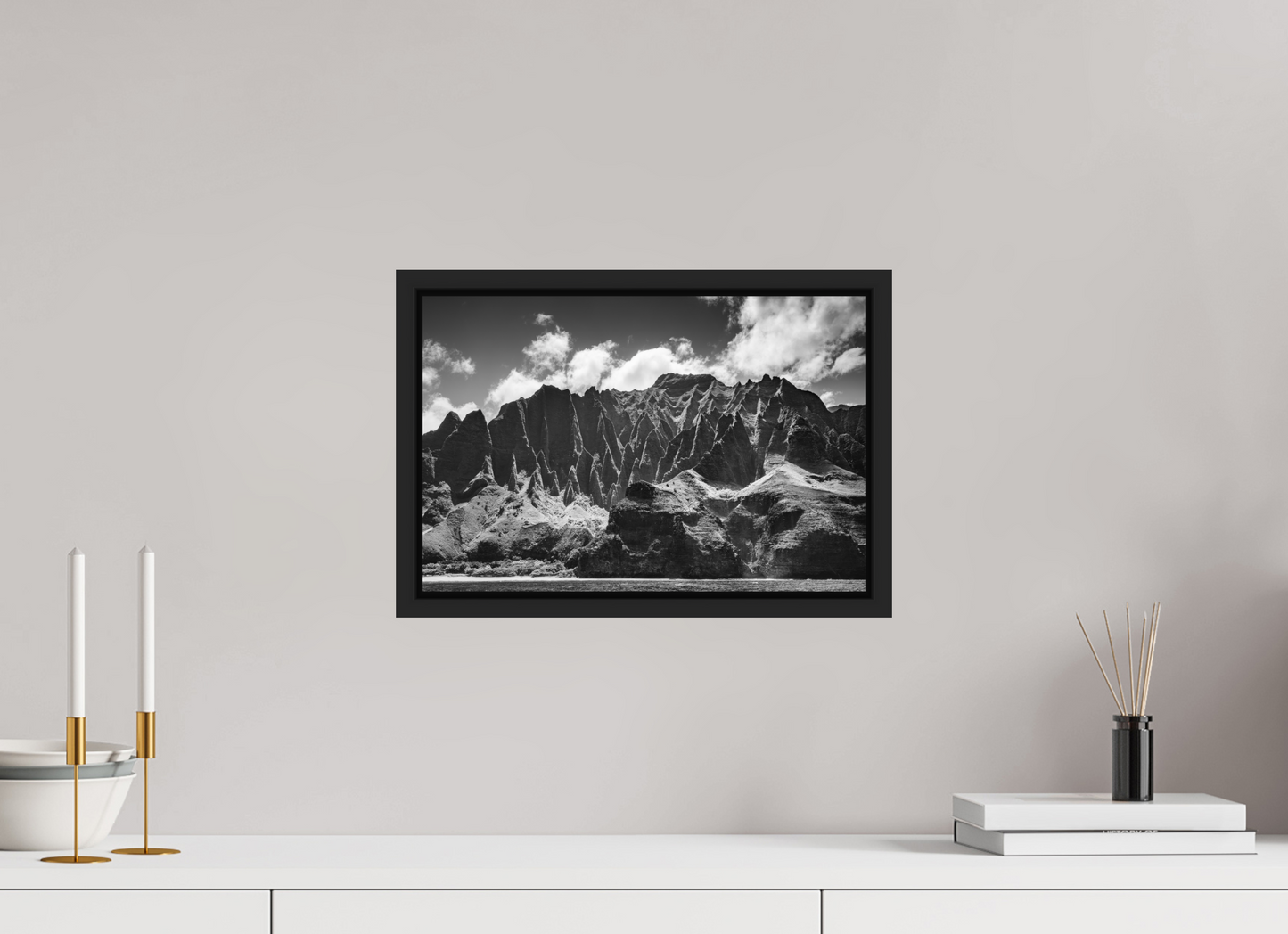 15 x 10″, Photo Print under Acrylic Glass with Black Wood Floater Frame Rugged Coastline Along the Napali Coast