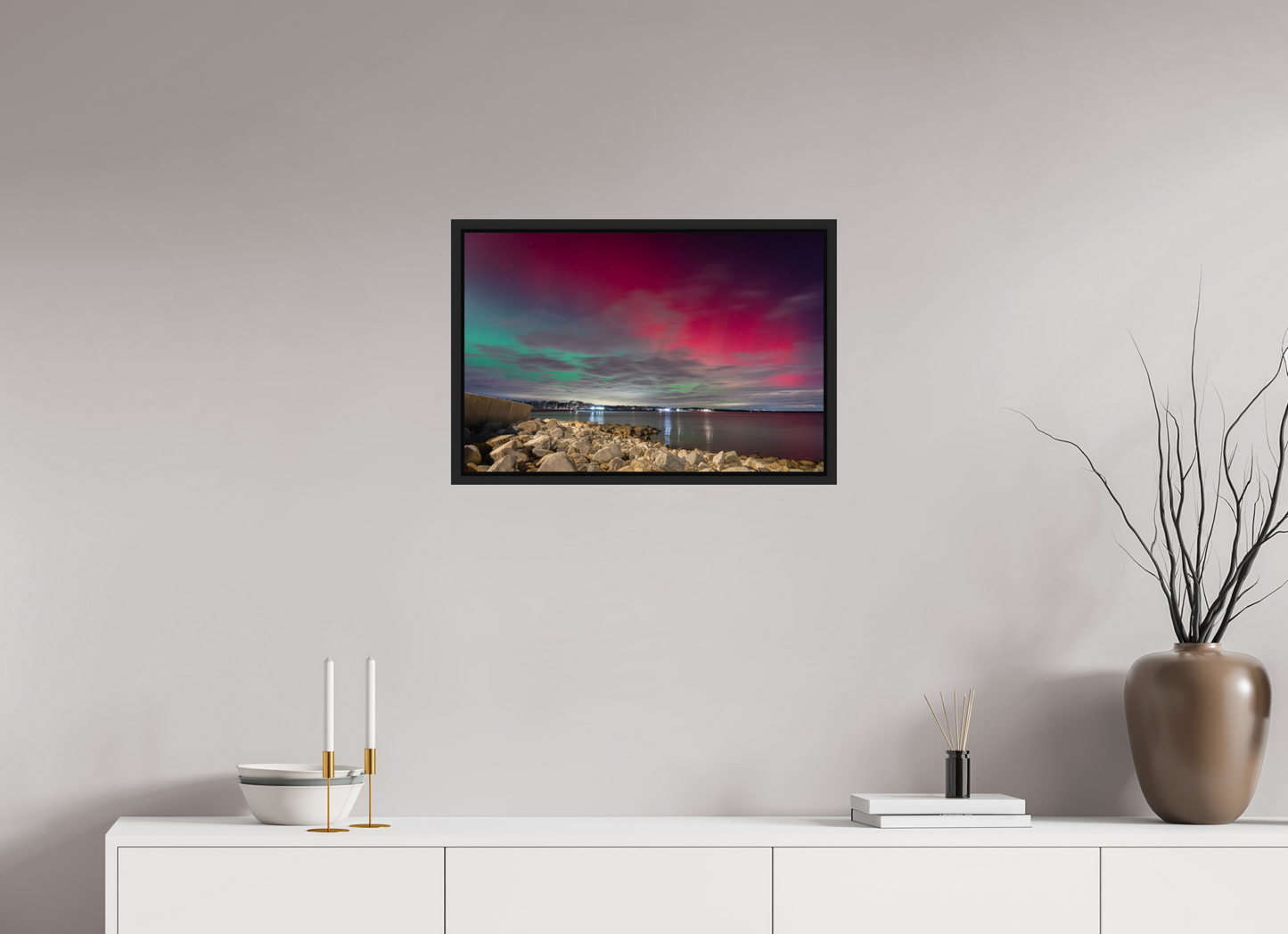 24 x 16″, Premium Photo Print under Acrylic Glass with Black Wood Floater Frame The Aurora Borealis over Narragansett Beach