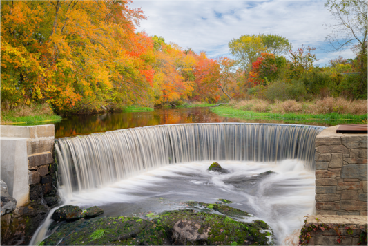 Main image Autumn at Horseshoe Falls