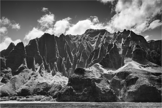 Main image Rugged Coastline Along the Napali Coast