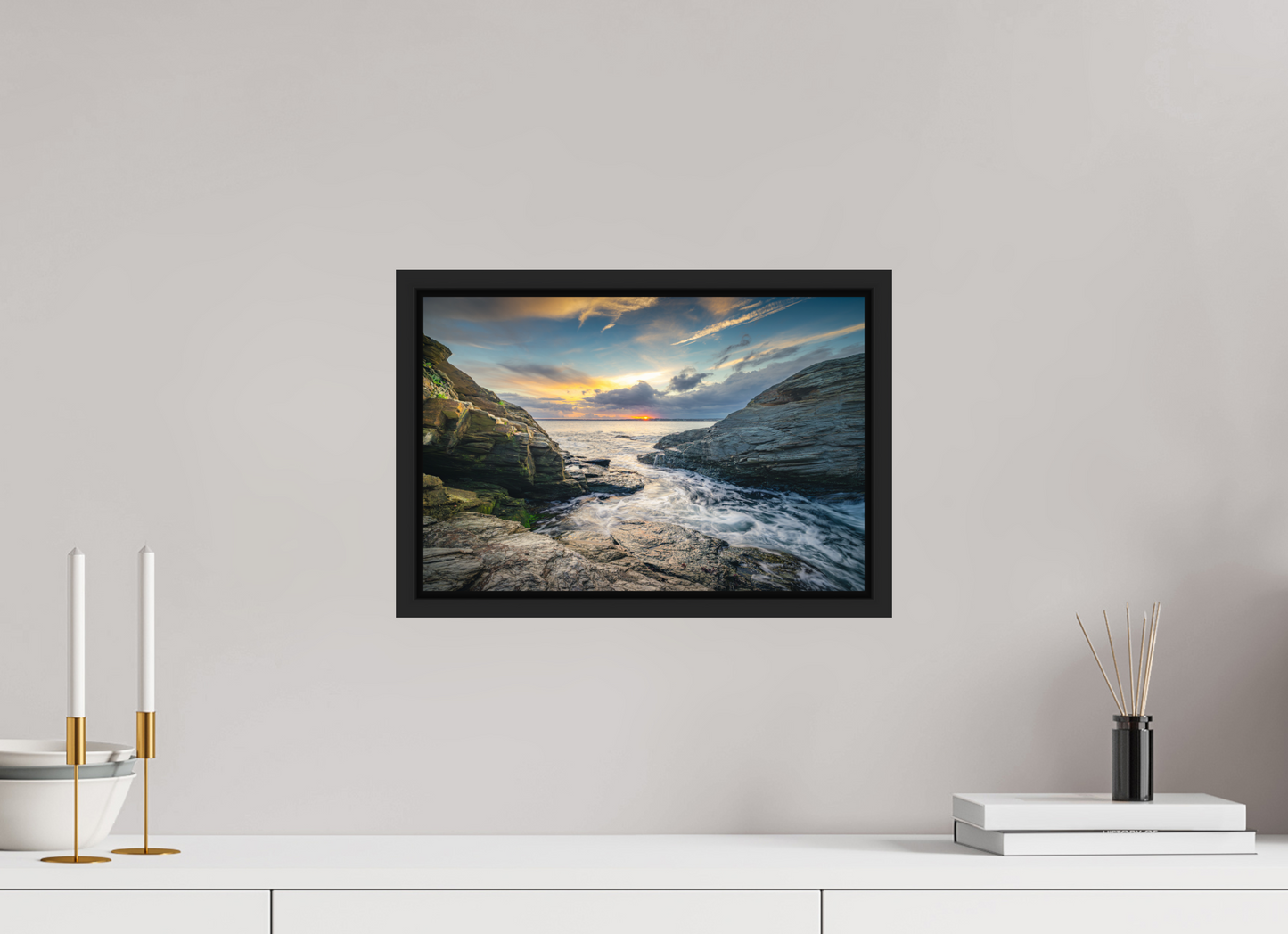 15 x 10″, ChromaLuxe HD Metal Print with Black Wood Floater Frame Vanishing Sun