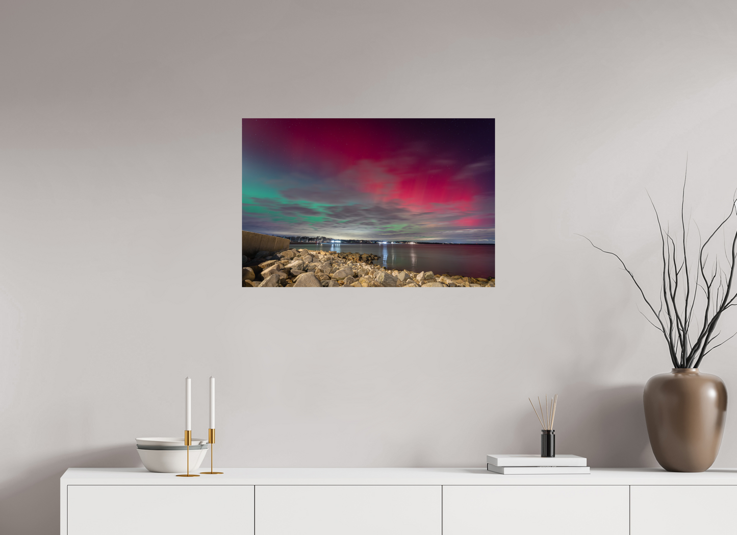 30 x 20″, Premium Metallic Effect Photo Print on Fuji Crystal Pearl Paper The Aurora Borealis over Narragansett Beach