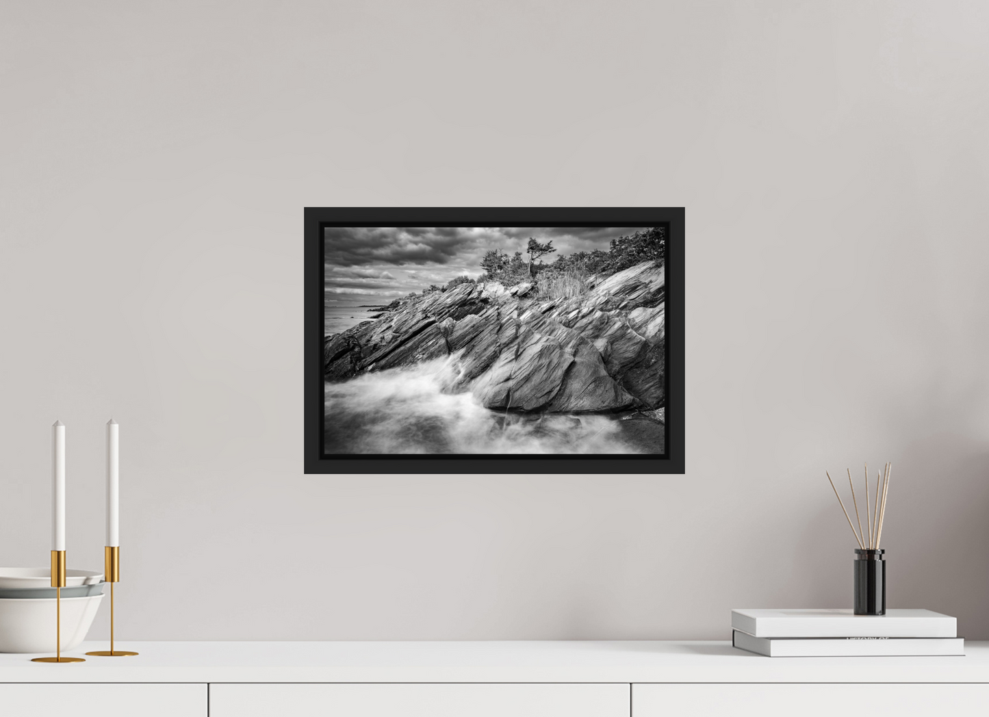 15 x 10″, Photo Print under Acrylic Glass with Black Wood Floater Frame Rough Seas Against Beavertail Cliffs