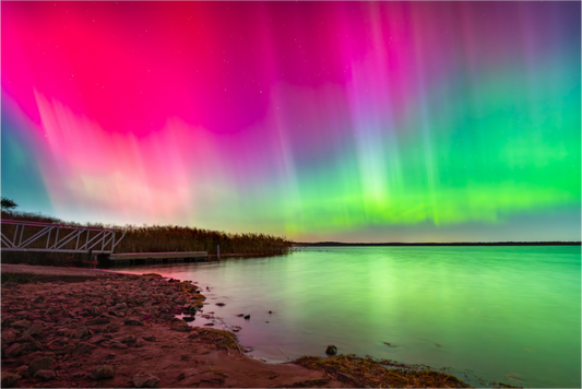 Main image Aurora Borealis Over Wordens Pond